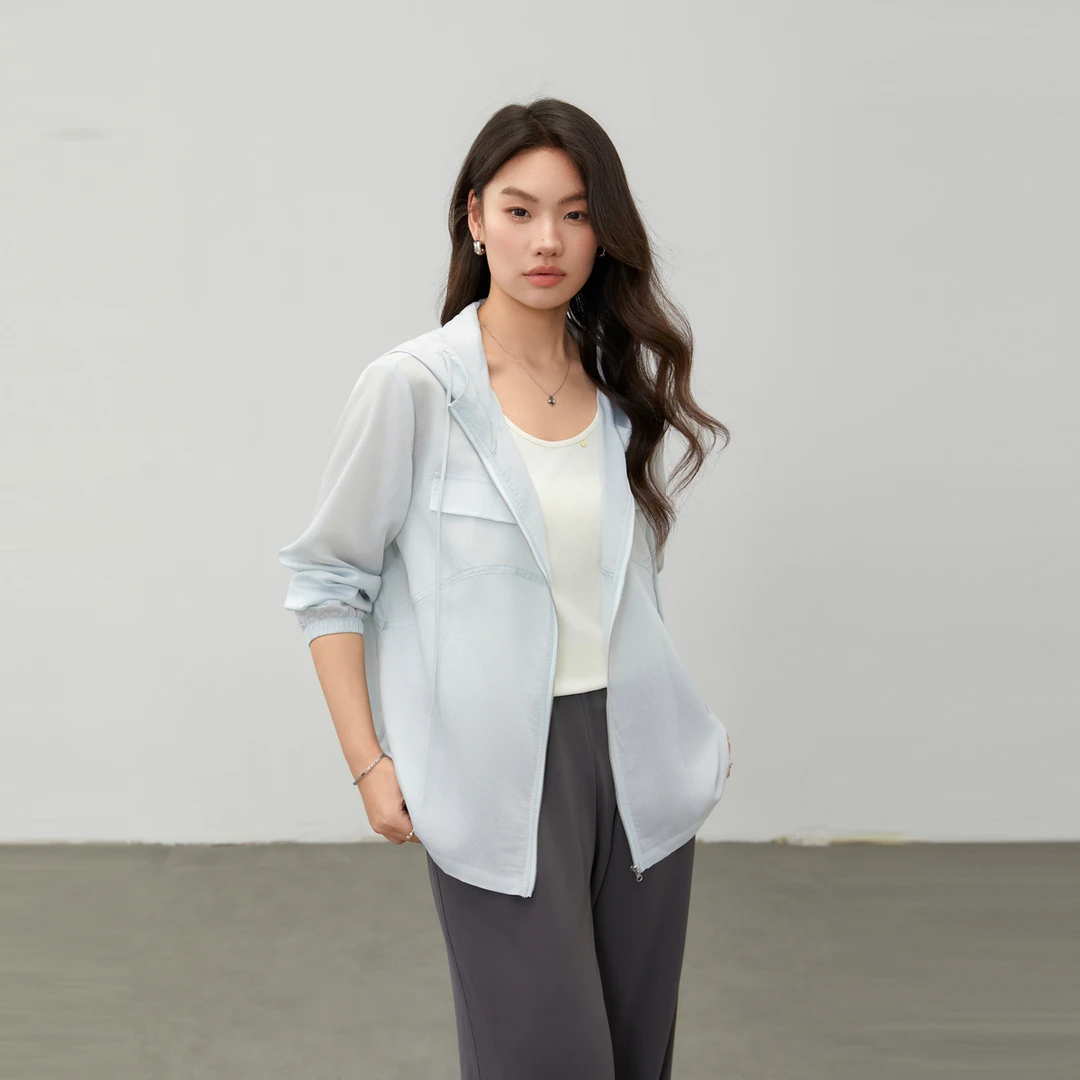 【时尚潮流连帽百搭外套】纤莉秀大码女装简约运动个性气质QK1607