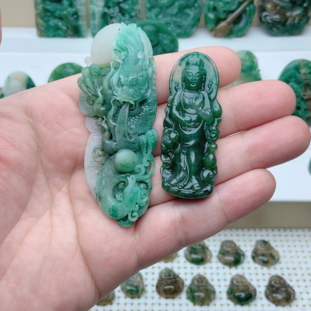 独山玉挂件未镶嵌老**管