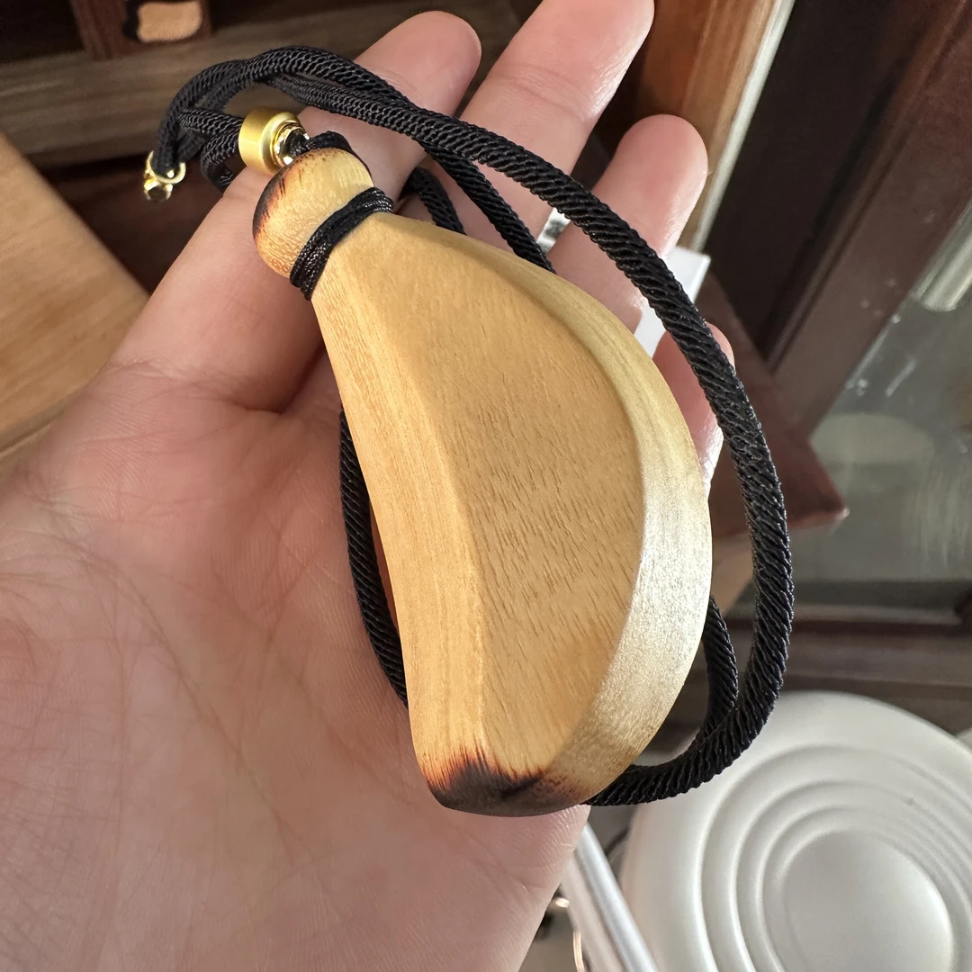 香蕉~实木手工摆件