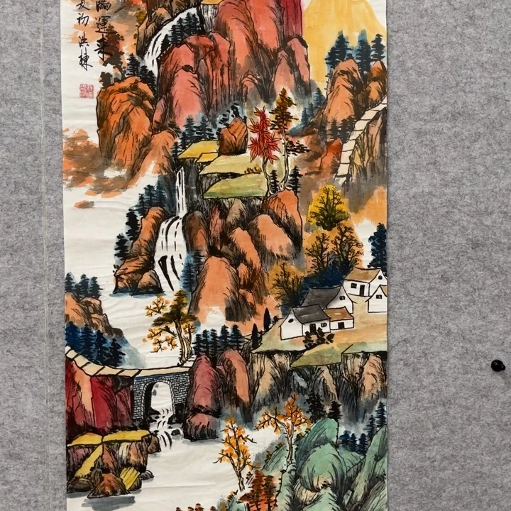 国画花鸟等图案为一体而