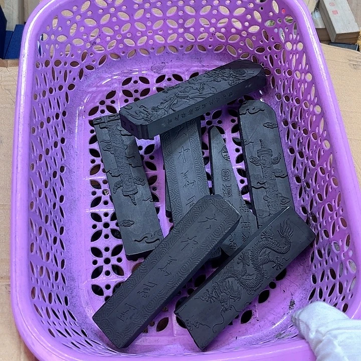 翎***越哈哈哈哈哈哈哈哈哈哈哈
