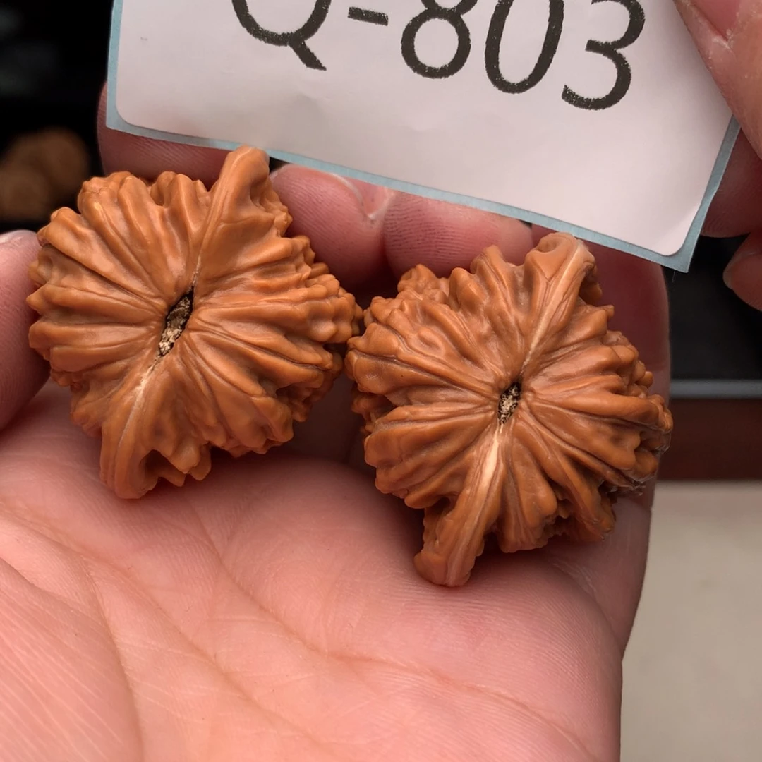 文玩核桃把件38楼……..