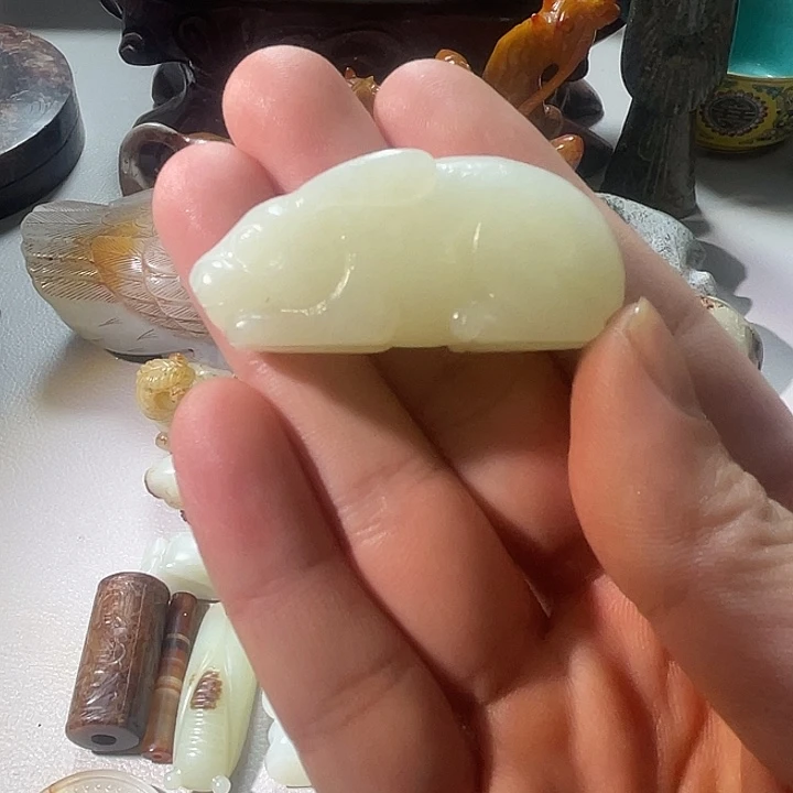 和田玉（糖玉）未镶嵌颈饰