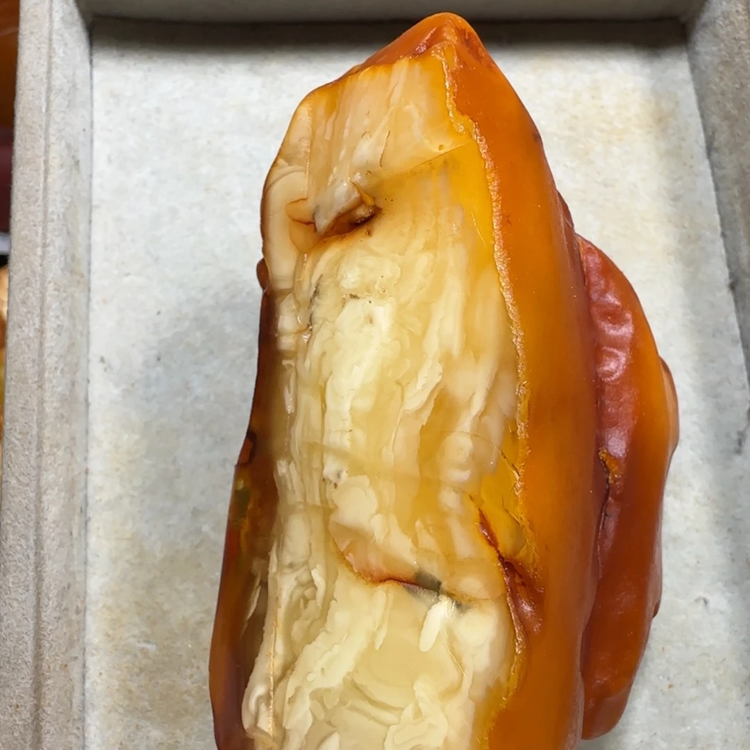 未镶嵌定制琥珀专属定制