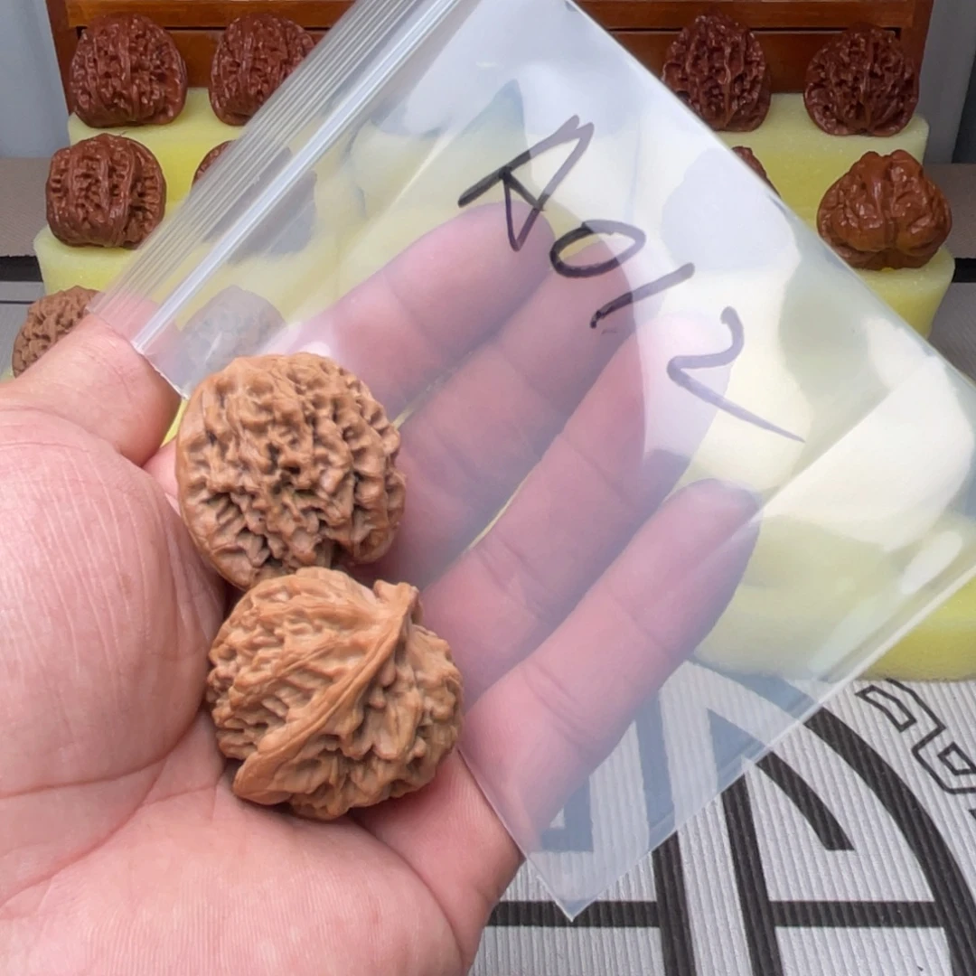 文玩核桃把件秦闷35全品