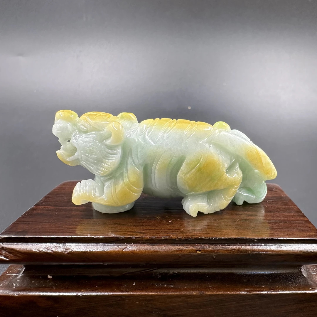 A1885 翡翠摆件 GD21903681