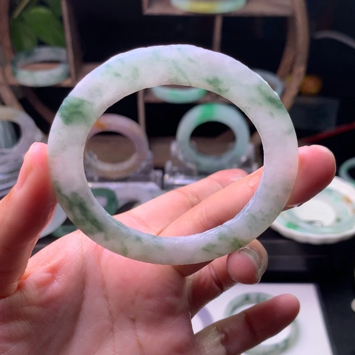 未镶嵌翡翠定制翡翠