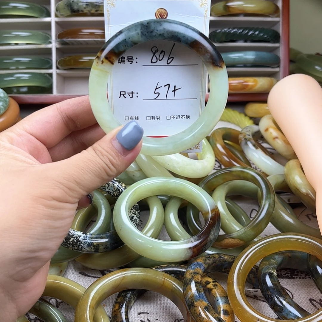 蛇纹石玉手镯未镶嵌昭*