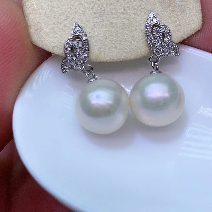 银S925镶嵌耳饰淡水珍珠