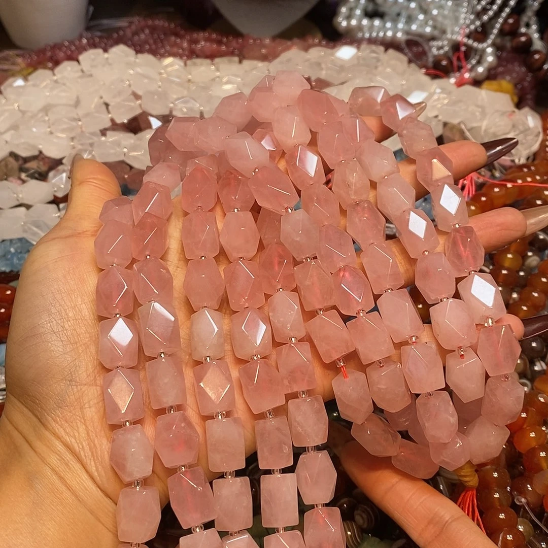 玛瑙/玉髓未镶嵌珠宝半成品天然粉晶八棱10✖️14mm一条