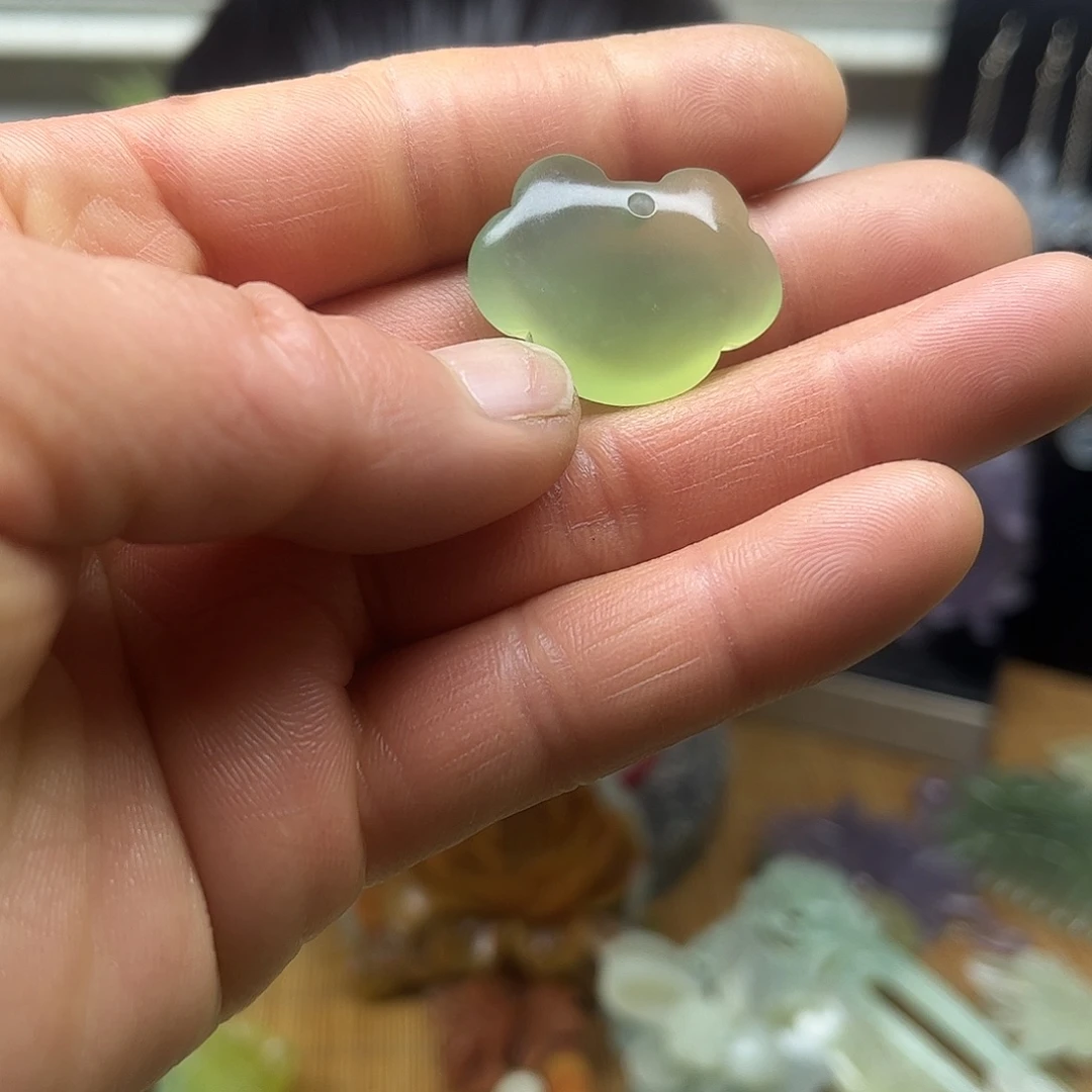 蛇纹石玉未镶嵌发饰