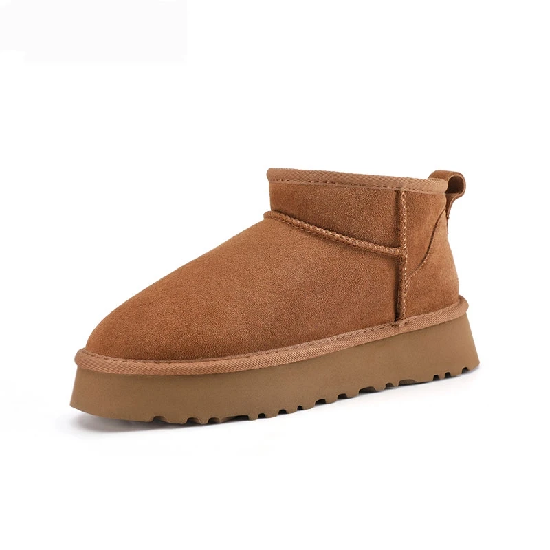 2024冬款冬雨同款舒适加厚保暖厚底经典真皮时尚休闲短筒雪地靴.