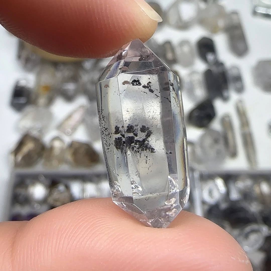 水晶珠宝半成品未镶嵌闪灵双尖随形