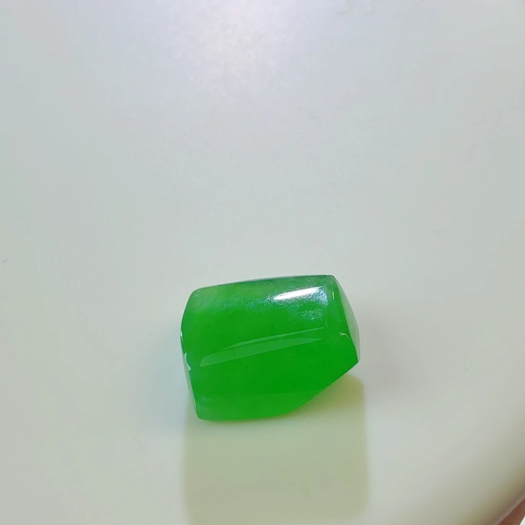 翡翠裸石冰阳绿随行