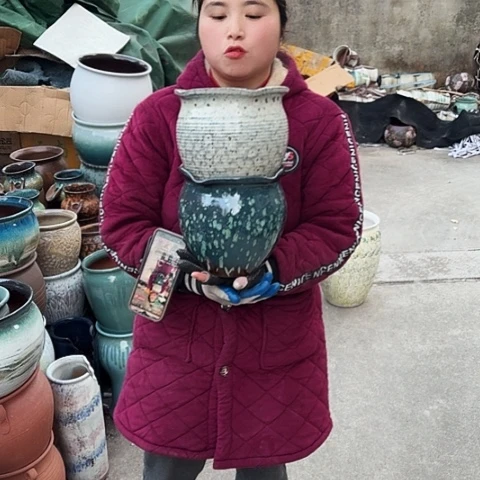 口19高19瑕疵瑕疵盆子。