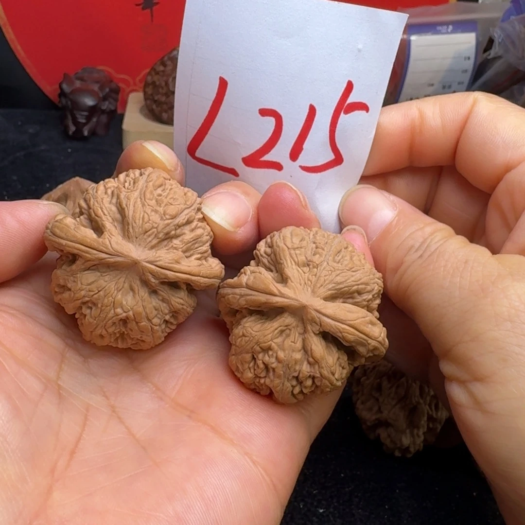 文玩核桃把件39球筋