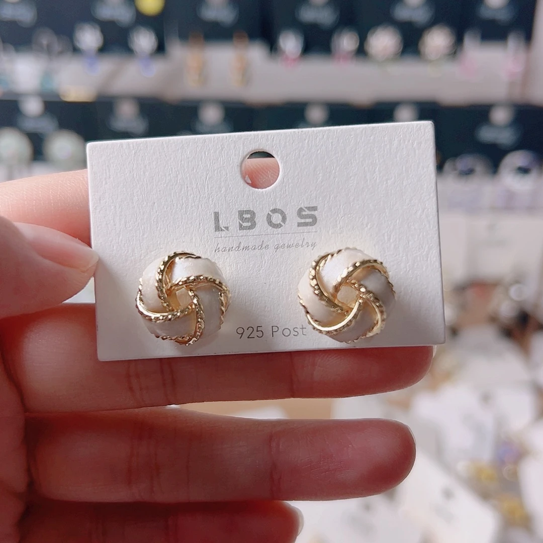 锆石纯铜合金耳环的