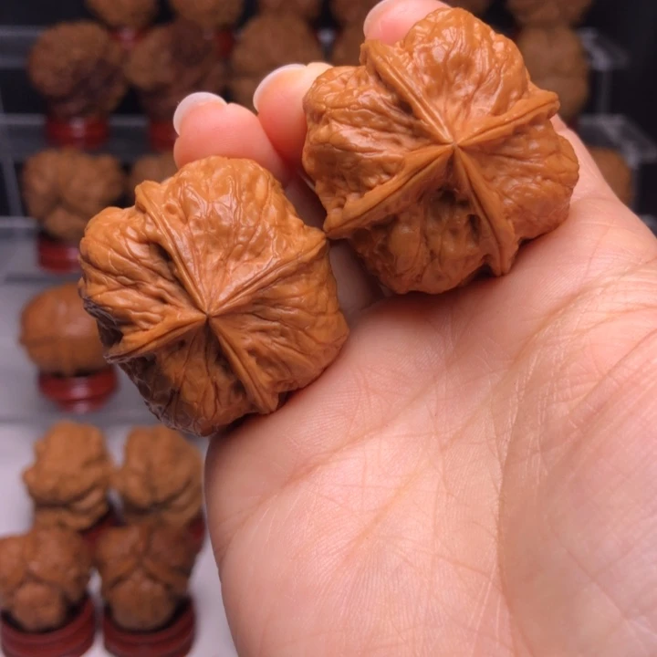 吊坠文玩核桃39战斧四棱