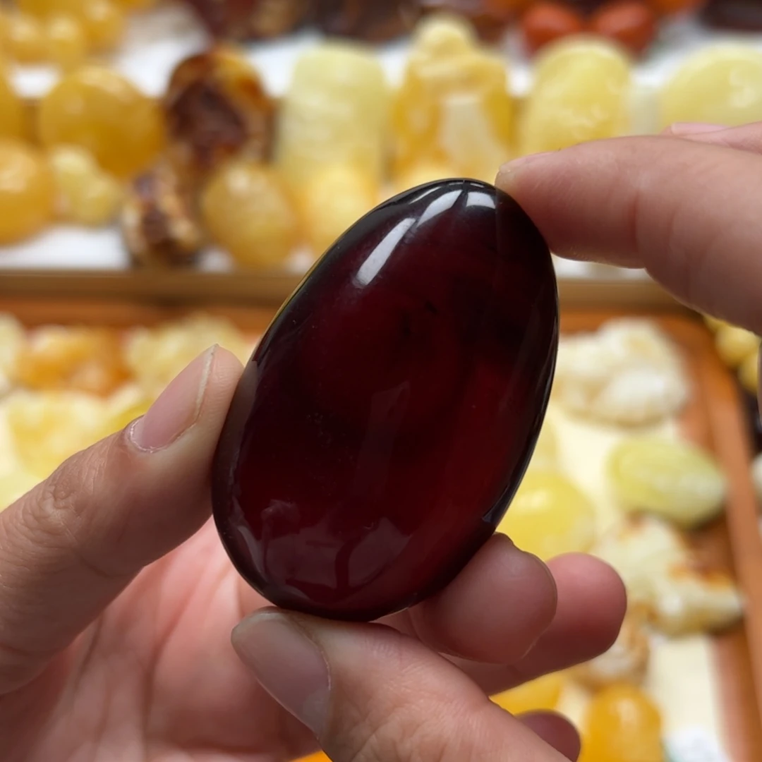 琥珀未镶嵌珠宝奇石