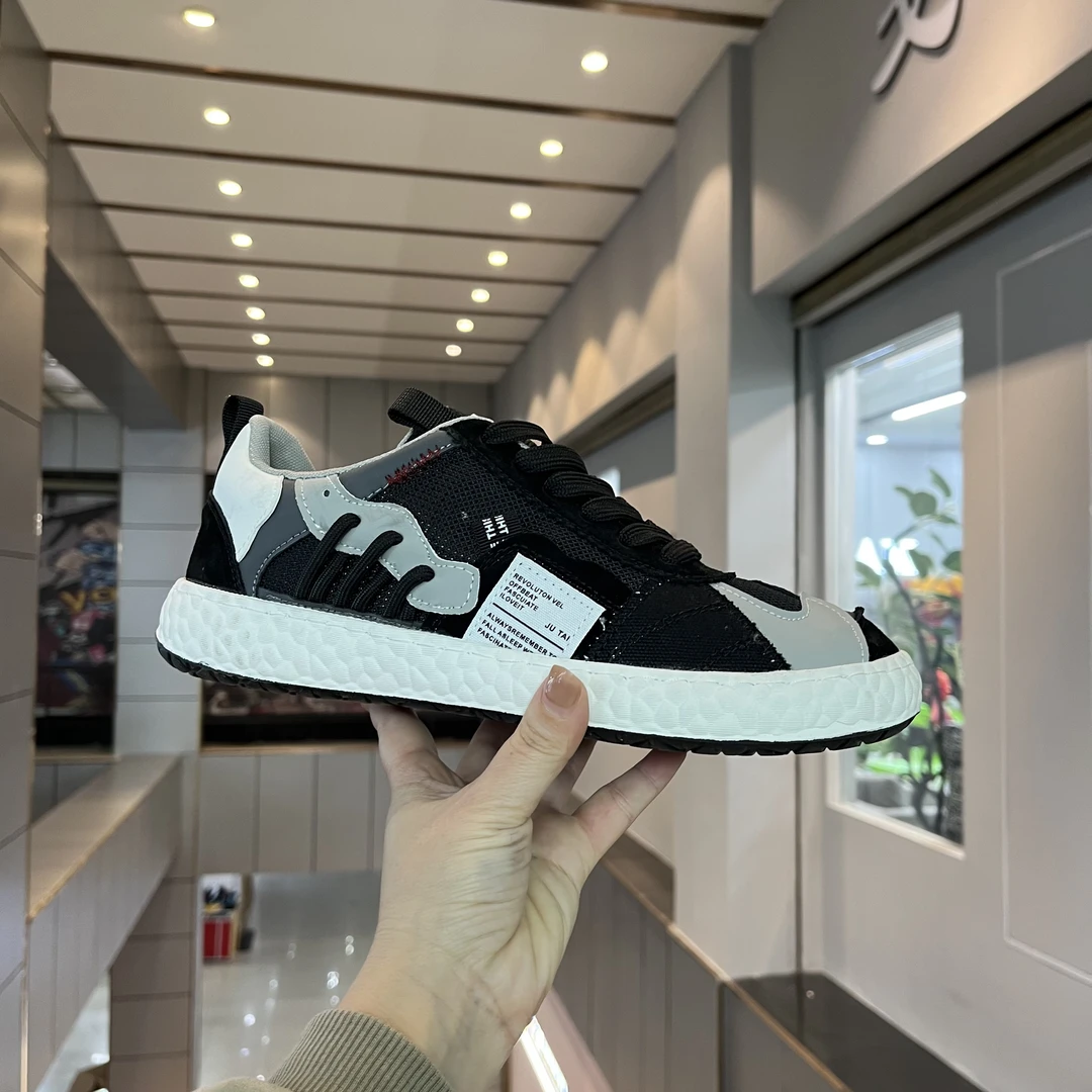 复古夏季圆头透气系带时尚拼接撞色潮男休闲鞋