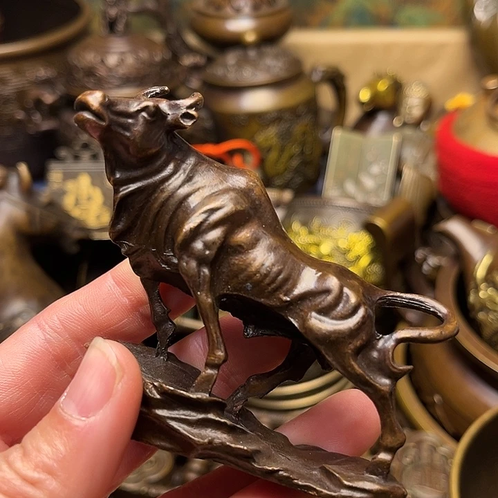 精美铜器批发档口