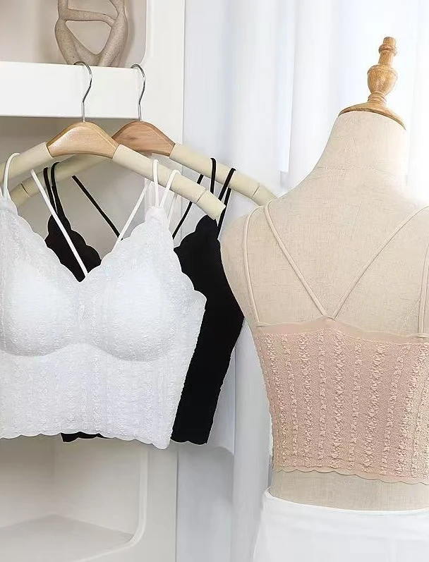 【爆款】冰丝吊带女背心自带胸垫无痕美背裹胸蕾丝内搭外穿性感吊带