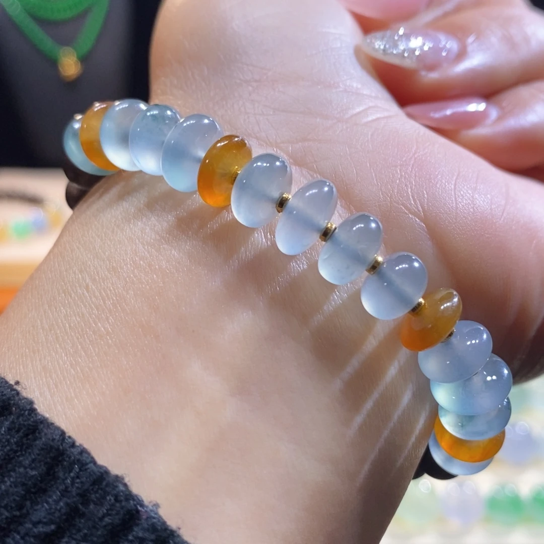 翡翠18K金镶嵌吊坠(不含链)翡翠特色小鼓珠手串