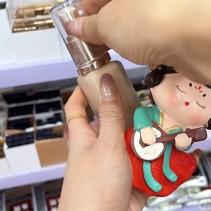 瓷片Dw粉陶瓷娃娃