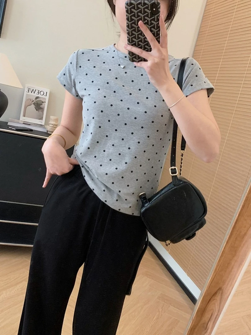 韩版小个子短款短袖t恤衫修身圆领显瘦女装正肩多巴胺服装女夏季