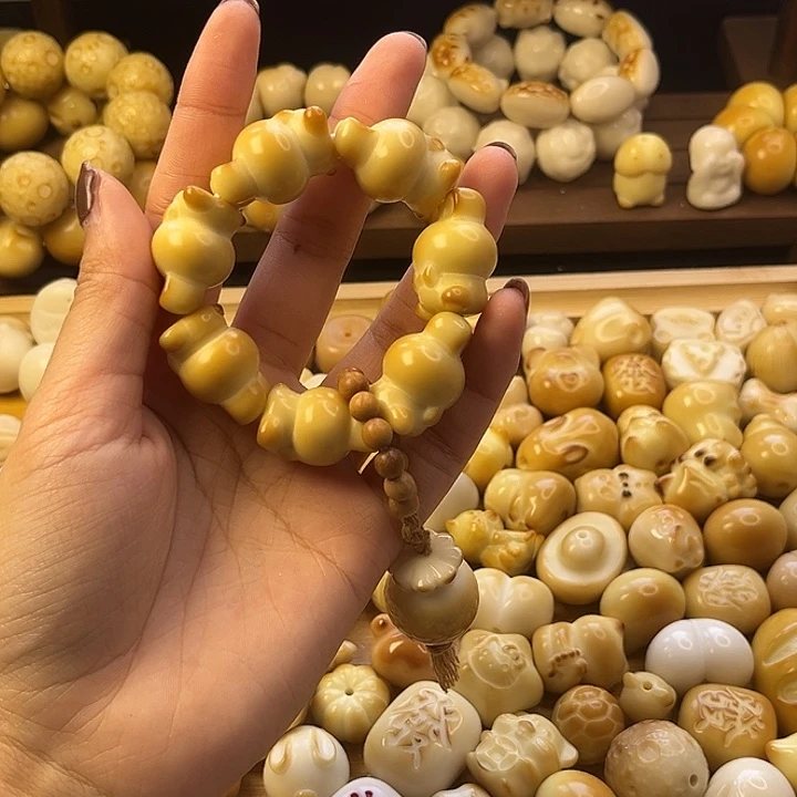 菩提根/象牙果吊坠卡2526兔子