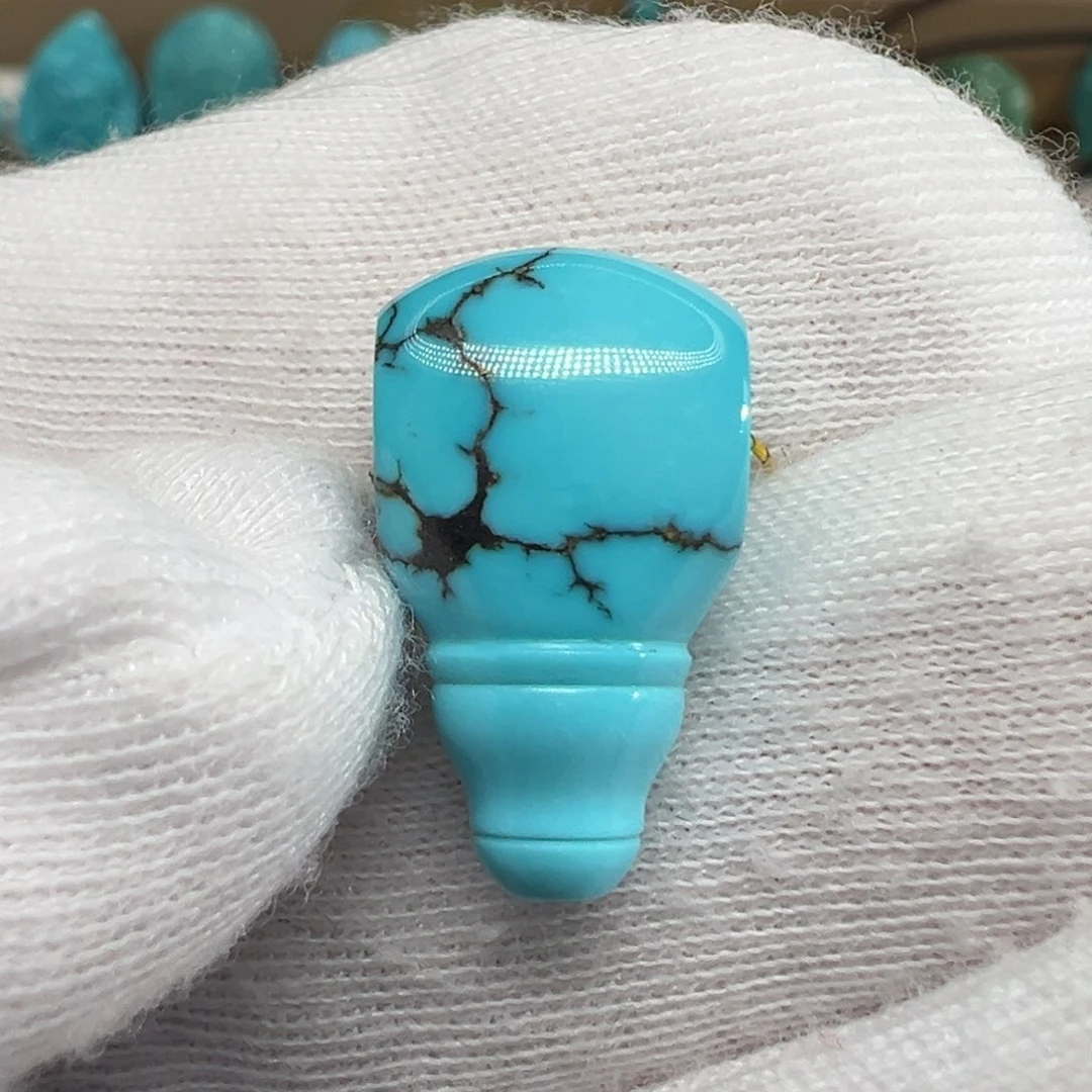 绿松石配饰未镶嵌