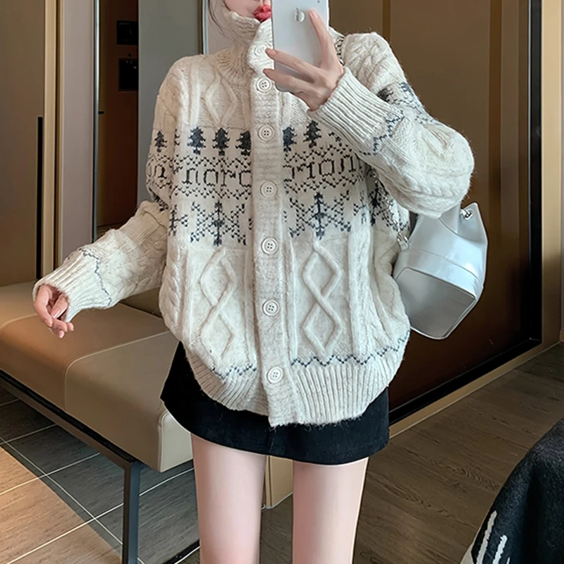 霖优【奔赴冬约】复古提花毛衣外套女冬季加厚港味复古立领针织开衫
