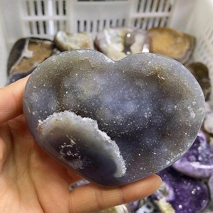 水晶珠宝半成品未镶嵌蓝软爱心