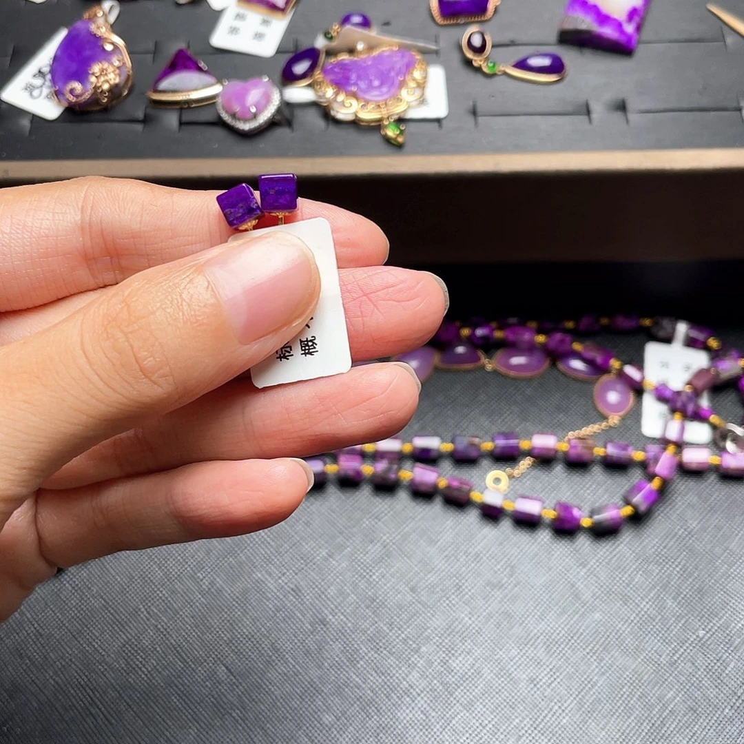 苏纪石（舒俱来）18K金镶嵌耳环