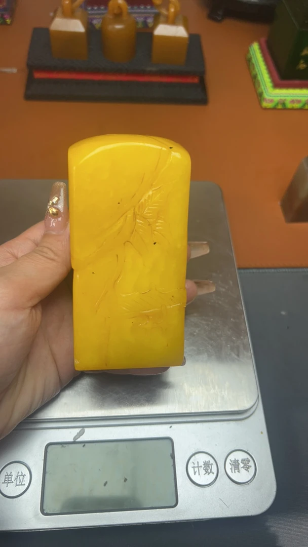 寿山石鸡油黄博艺 5*5*9.5