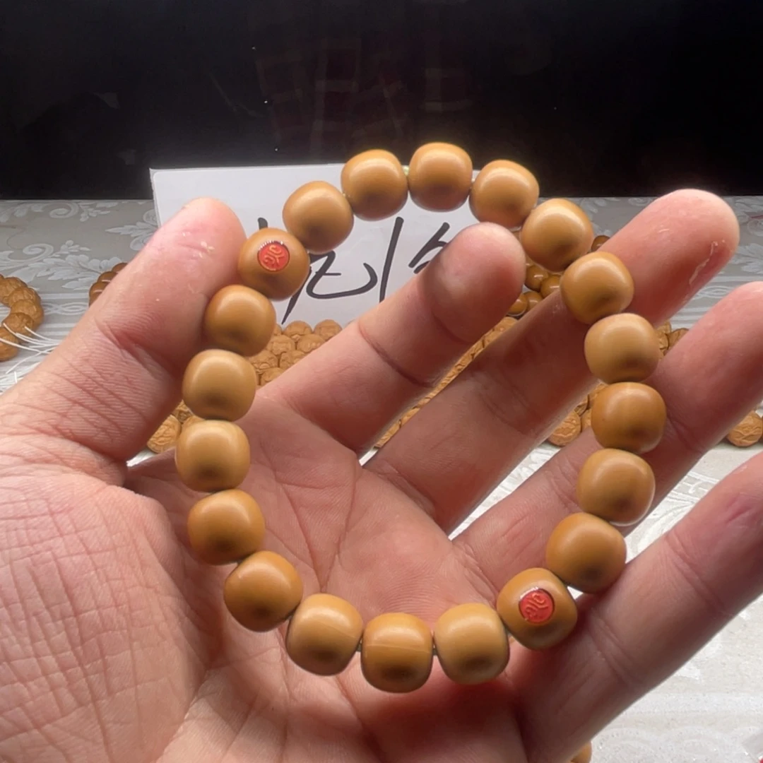 猴头核桃吊坠老型镶嵌款