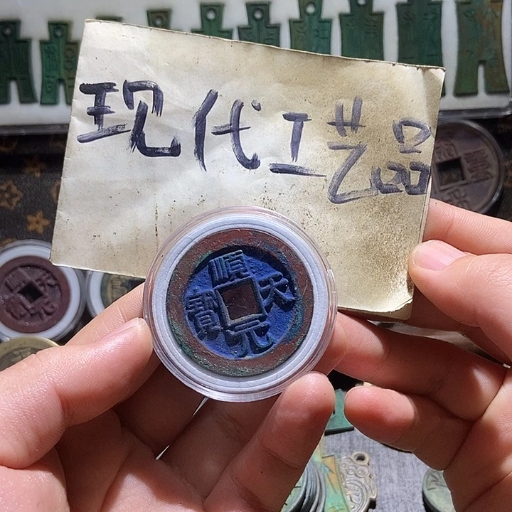 铜夏***行现代翻砂制作工艺品