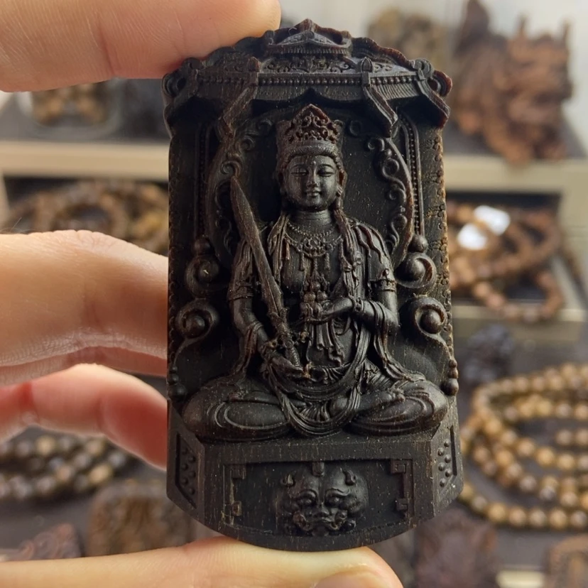 【闪购商品】沉香木吊坠啊*越南芽庄白棋