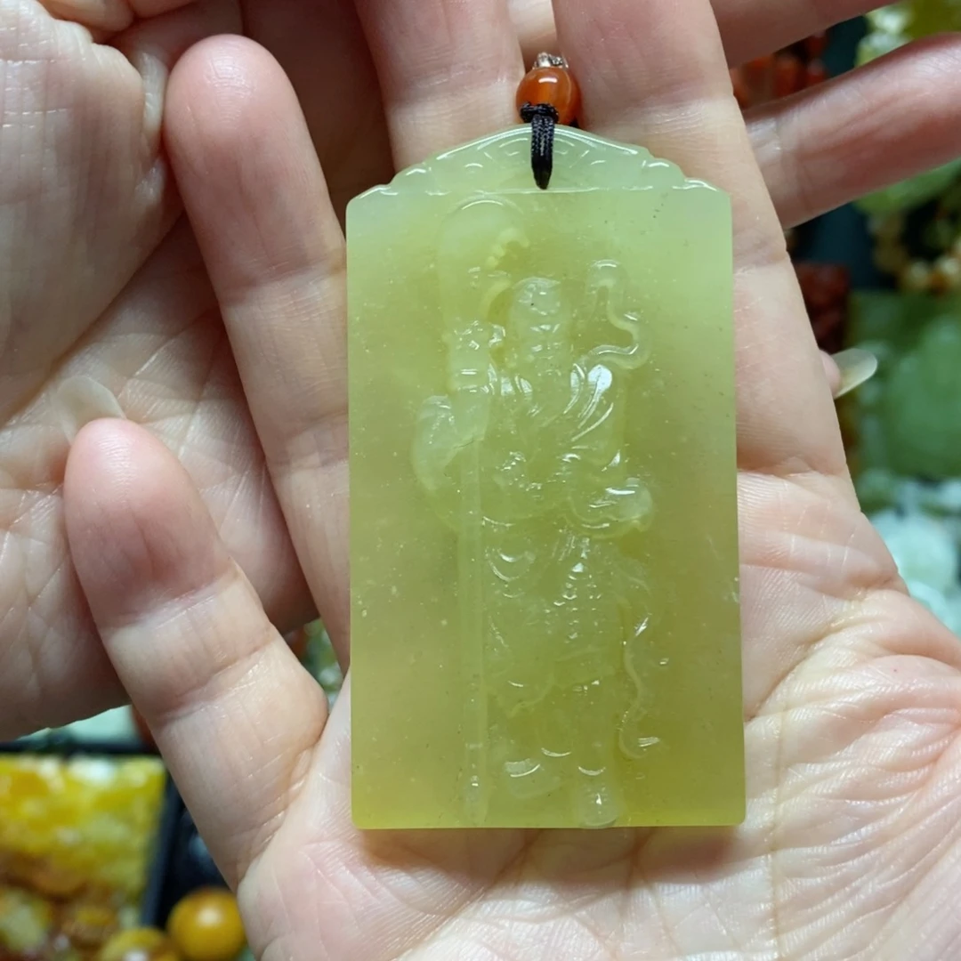 岫玉吊坠(赠链)未镶嵌