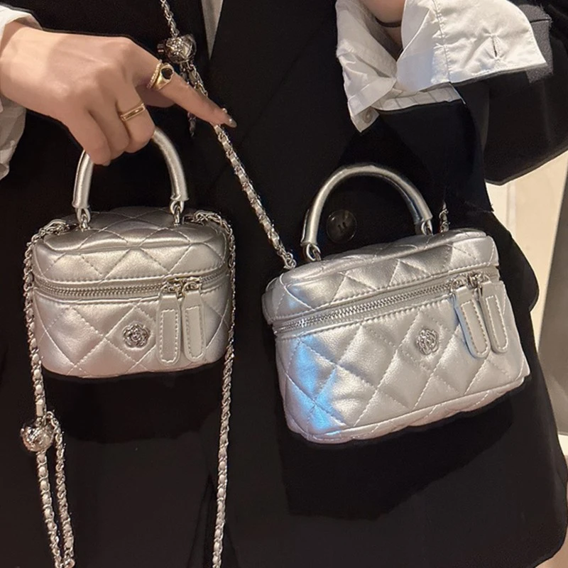 包包女银河山茶盒子包2023新款小包女手提香风菱格链条单肩斜挎包