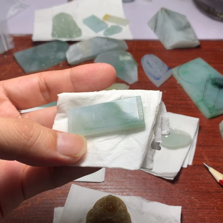 定制翡翠未镶嵌七****窗
