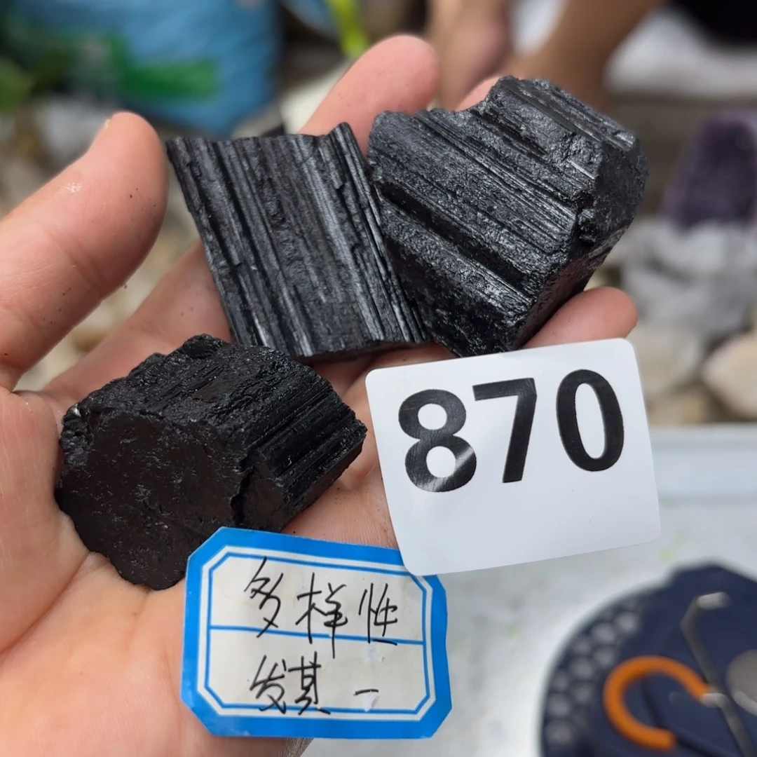 未镶嵌水晶大型摆件（非配饰）一个