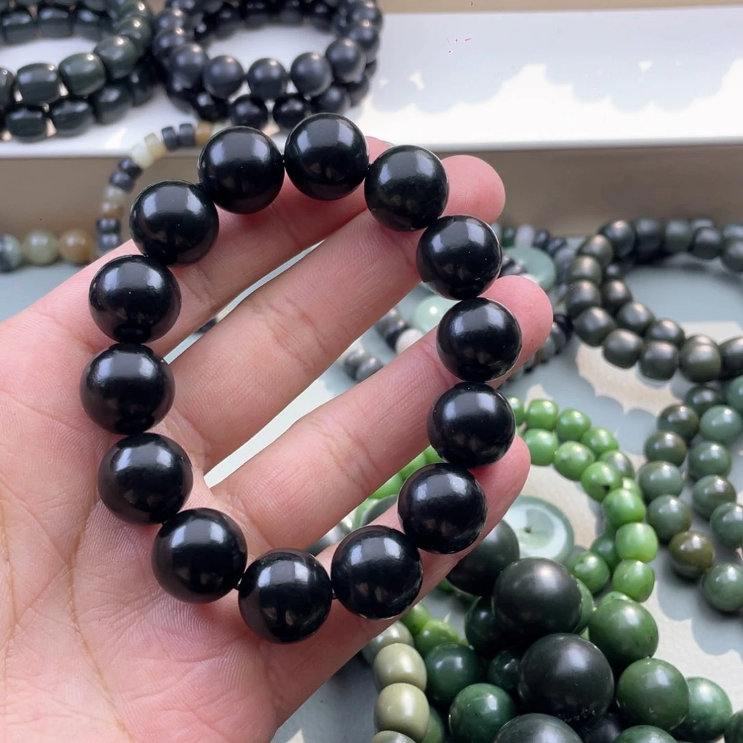 和田玉手串未镶嵌