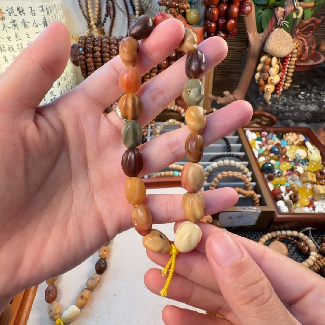妮***妮吊坠柏香籽/百香籽菩提