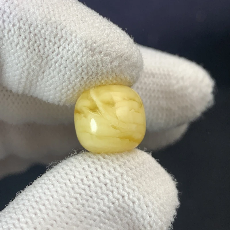 X1236保真原矿俄料尺寸12*11.3mm蜜蜡单颗老型单珠隔珠微瑕放漏