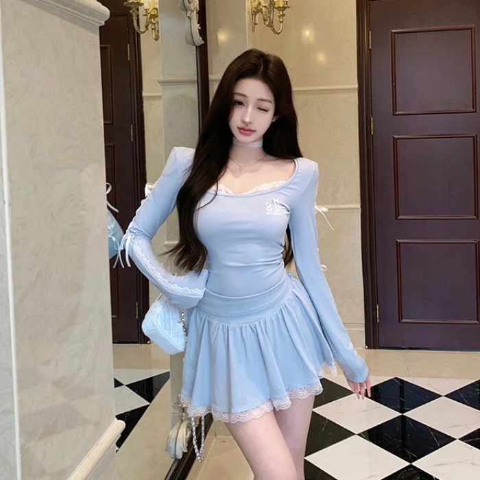 蕾丝拼接假两件刺绣长袖T恤女春季时尚套装辣妹高腰半身裙两件套