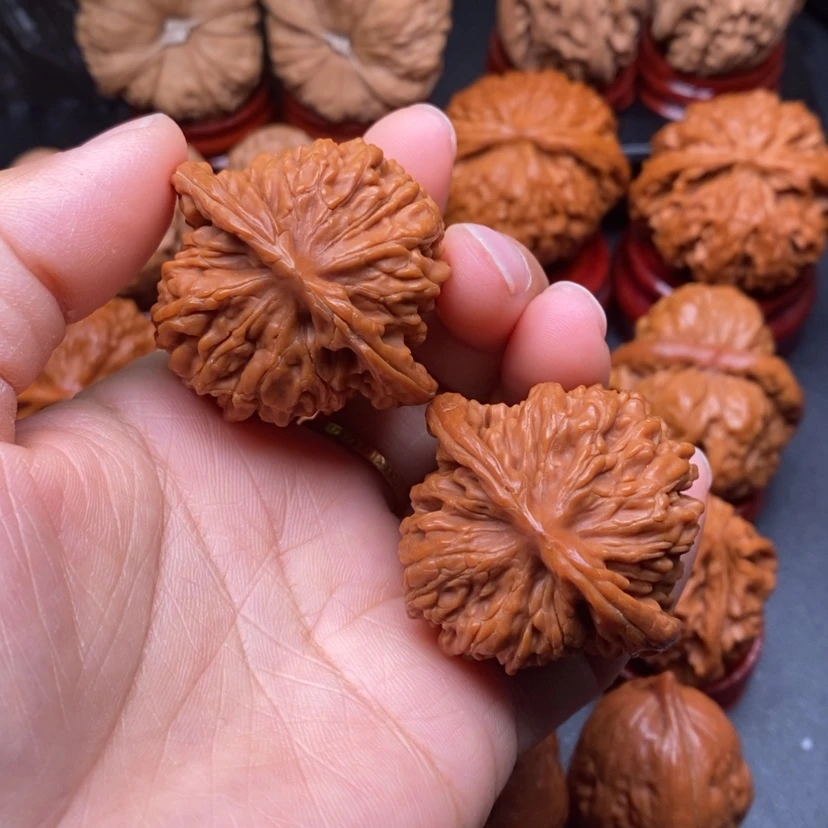 【闪购商品】文玩核桃把件45篓子