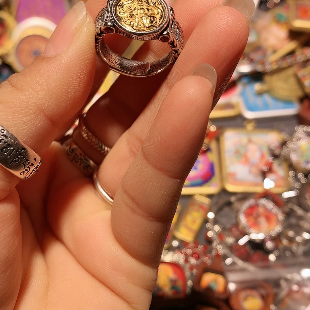 【闪购商品】风车木（黑檀木）潼****多