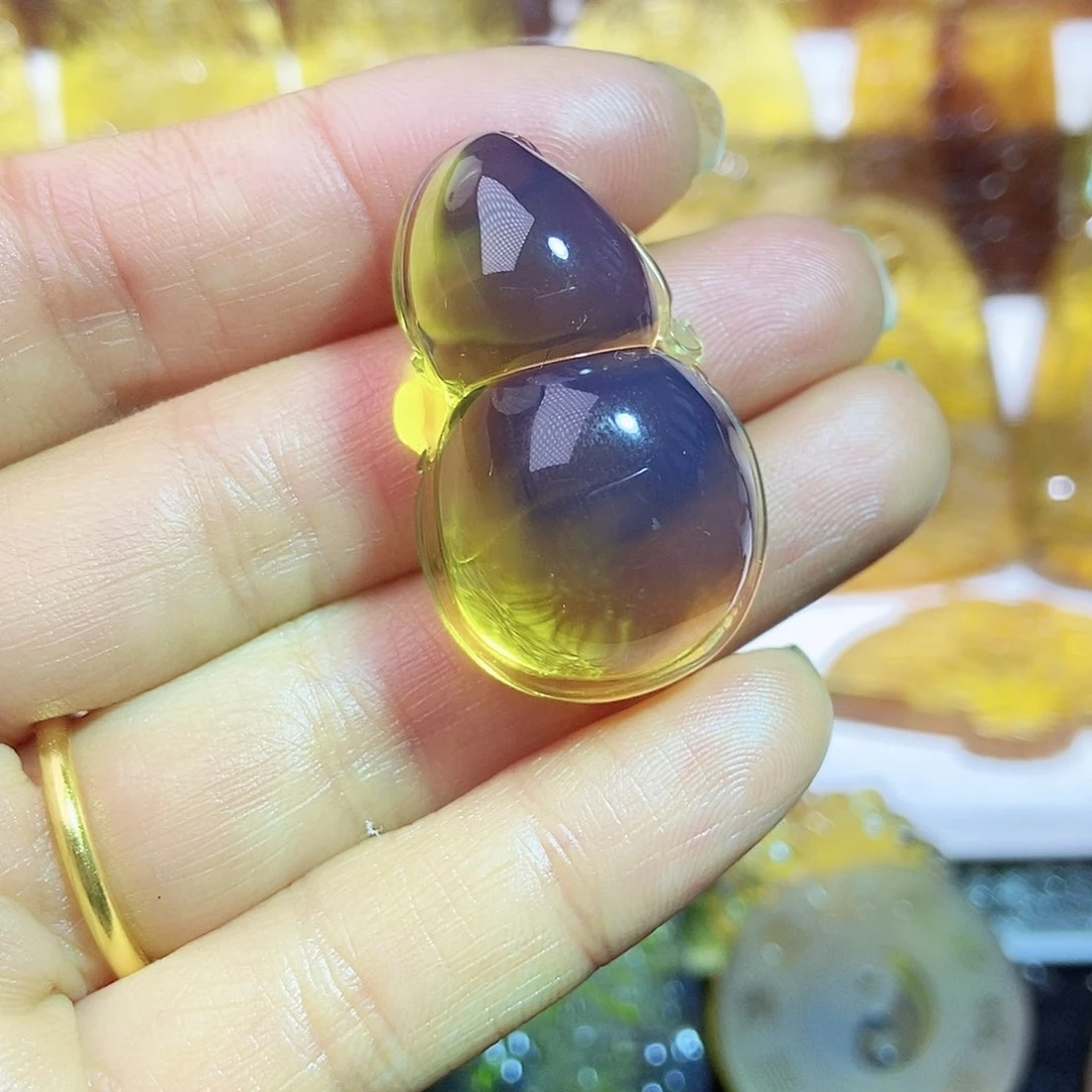 琥珀颈饰未镶嵌葫芦2