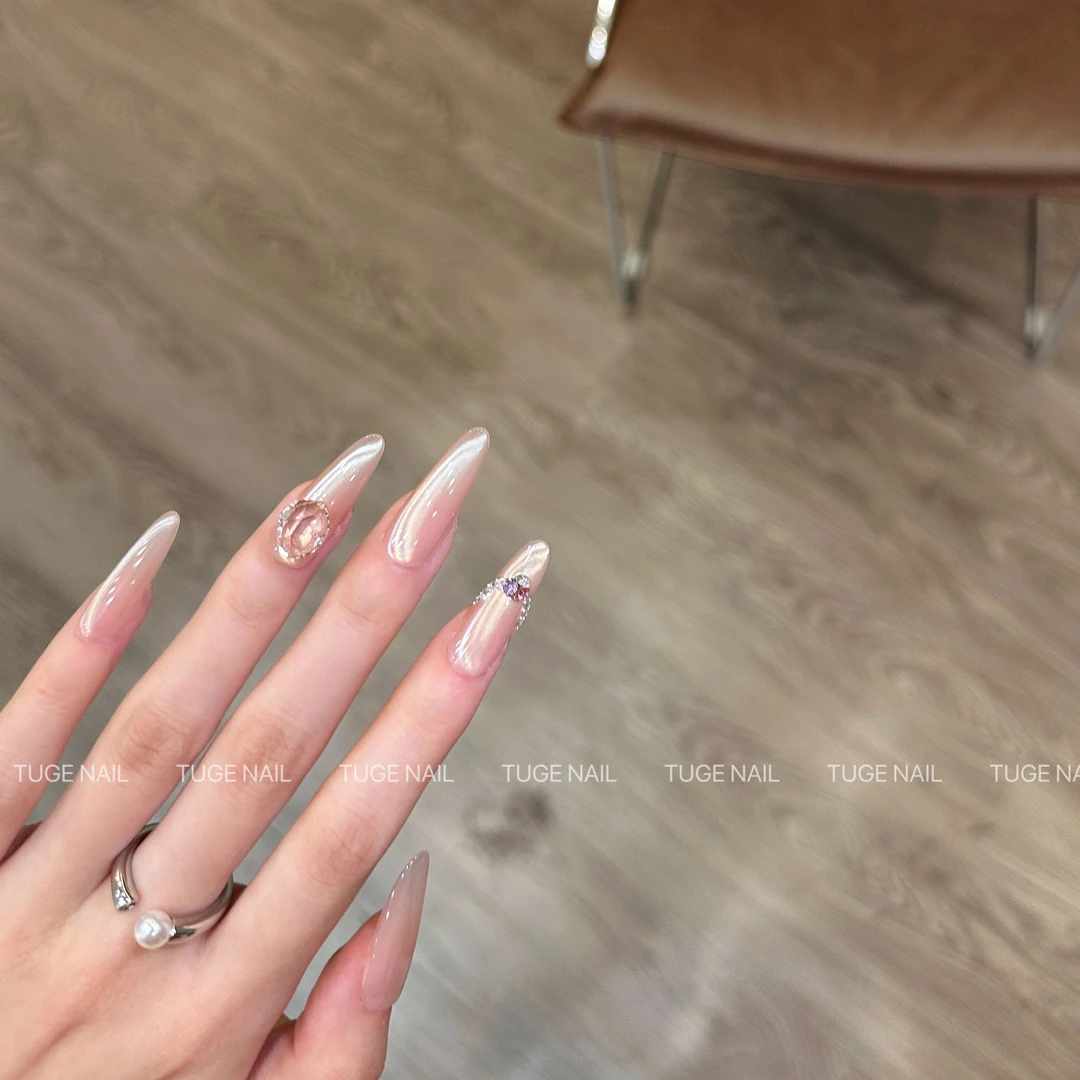 TugeNail “胭脂扣”【施华洛高定】夏季纯欲高级显白设计师美甲TGN10